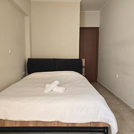 Maria Beach Apartement In Korinth! المظهر الخارجي الصورة