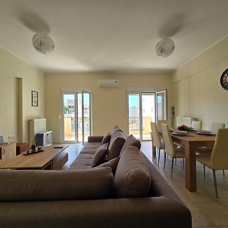 Maria Beach Apartement In Korinth! المظهر الخارجي الصورة